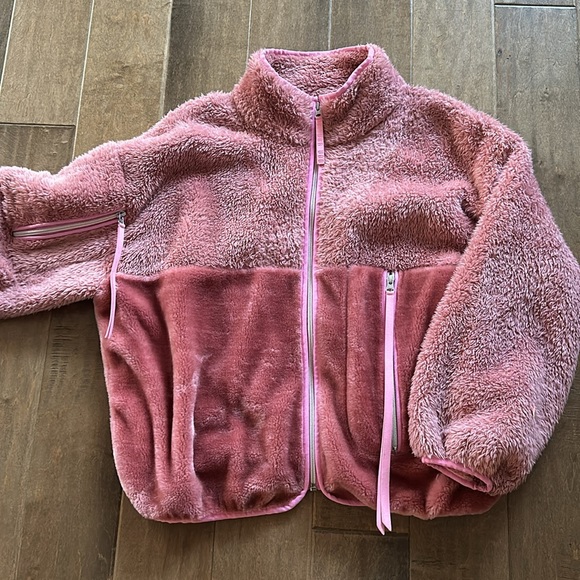 UGG Marlene Teddy Jacket - Picture 4 of 10
